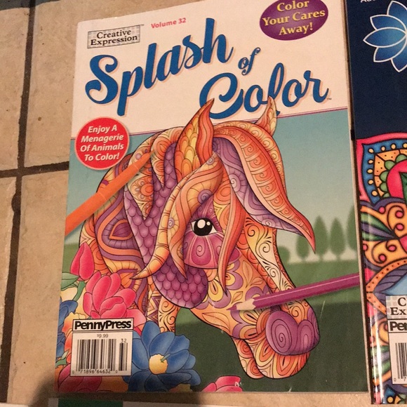 CREATIVE EXPRESSION COLORING BOOKS LOT (NEW)‼️ - Picture 4 of 9